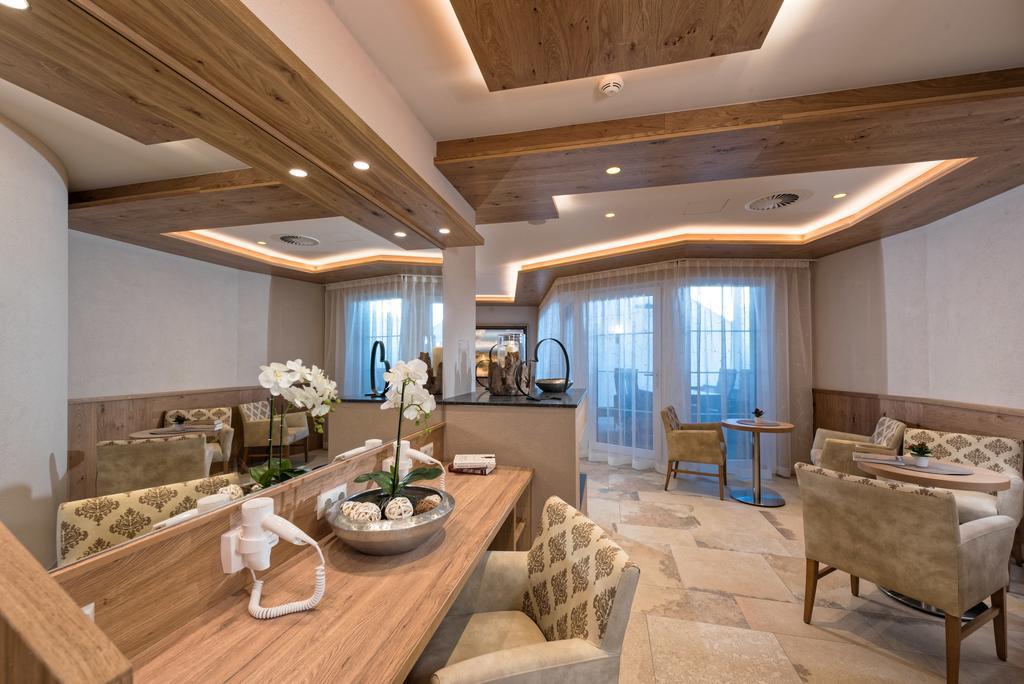 Hotel Jennys Schloessl Serfaus Εξωτερικό φωτογραφία