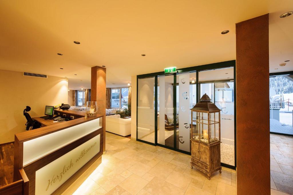 Hotel Jennys Schloessl Serfaus Εξωτερικό φωτογραφία